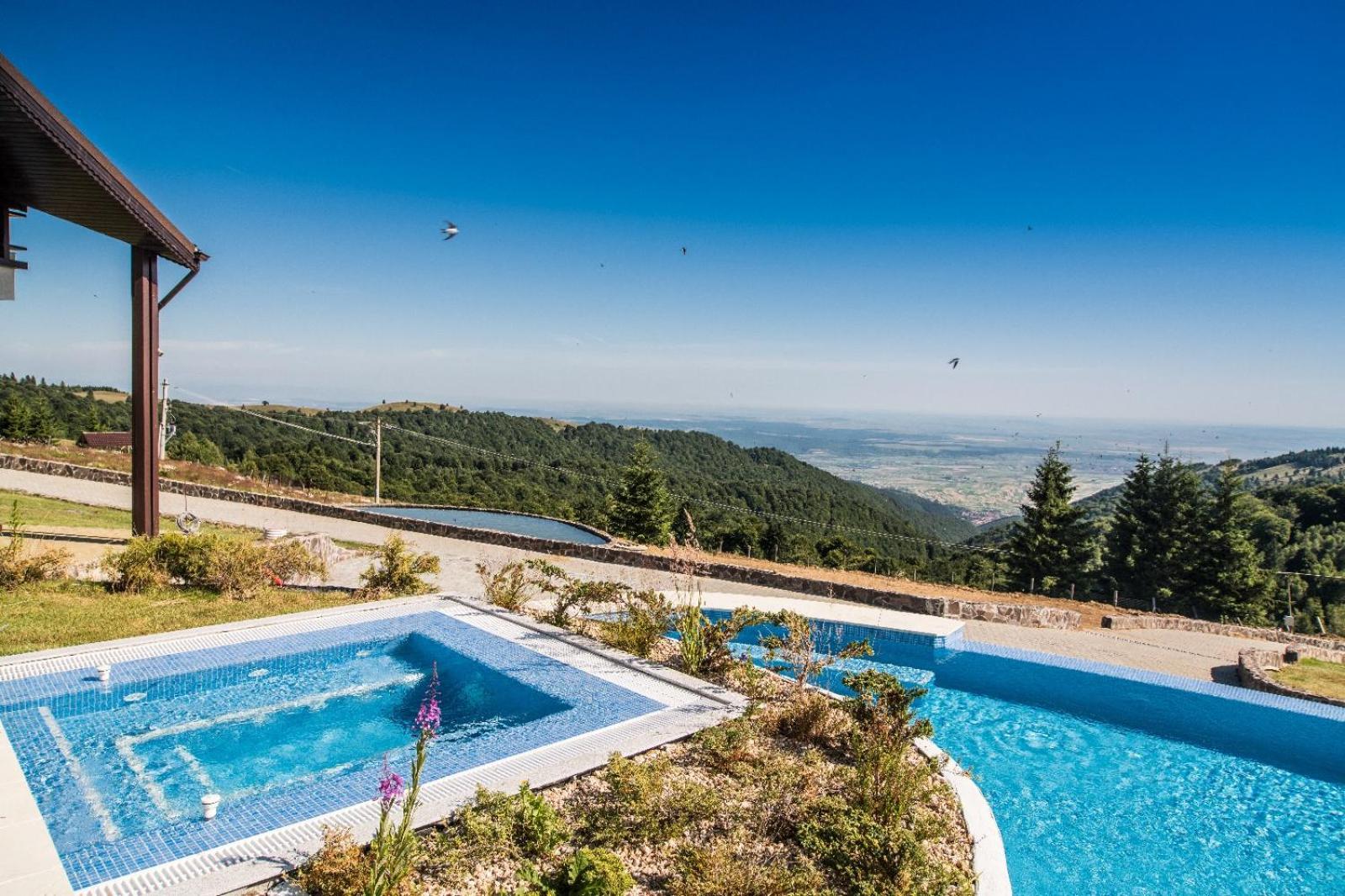 Castelnor Hotel Păltiniş Exterior foto