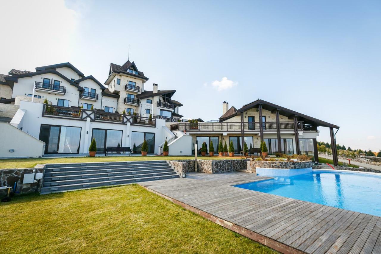Castelnor Hotel Păltiniş Exterior foto
