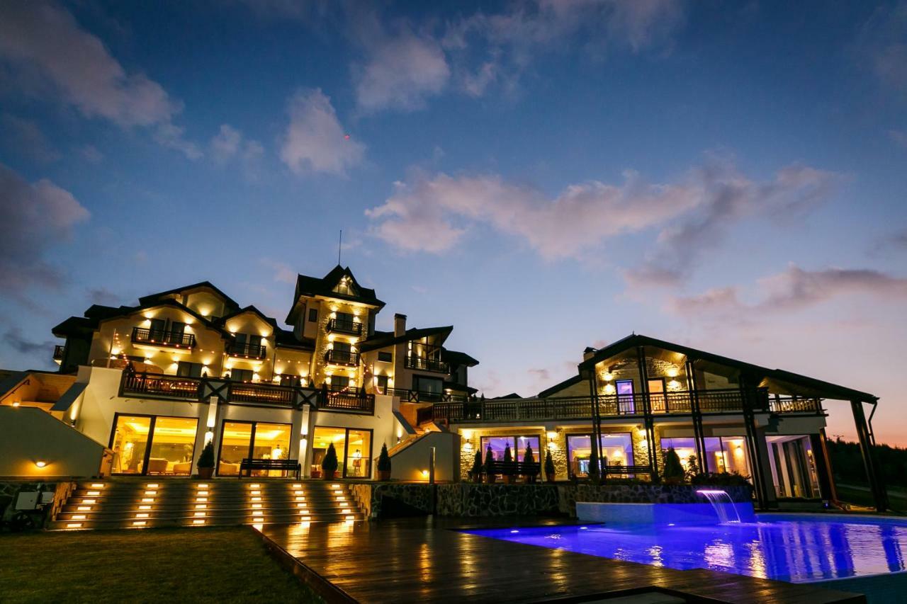 Castelnor Hotel Păltiniş Exterior foto